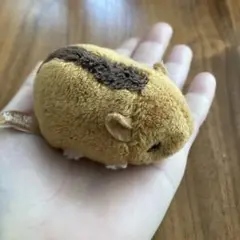 ハムスター型ぬいぐるみ 手のひらサイズ