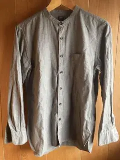UNIQLO グレー 長袖シャツ S