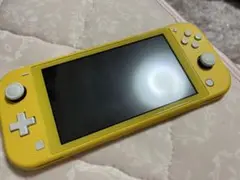 Nintendo Switch NINTENDO SWITCH LITE イエ…
