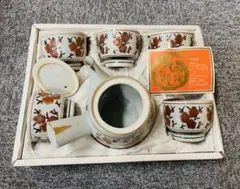 茶碗、京焼、覚山作、金箔菊花文、うめ10番 茶碗、京焼、覚山作、金箔菊花文、うめ10番