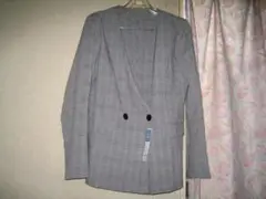 GU ノーカラージャケット　新品、タグ付き、未着用品