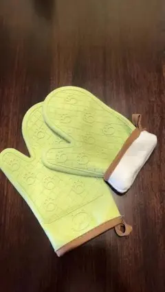 シリコンオーブンミトン ライトグリーン
