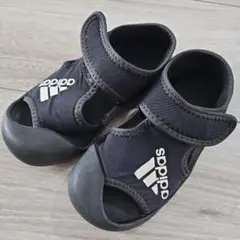 adidas キッズサンダル 黒