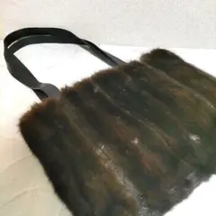未使用　ファー ショルダーバッグ ダークブラウンA4収納可能