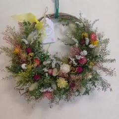 マメグンバイナズナとお花のリース