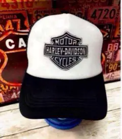 【新品❣️】harley-davidson メッシュキャップ　白黒　ハーレー