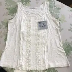 Tシャツノースリーブ　フリル　生成り