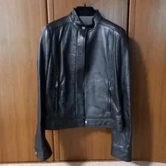 未使用タグ付き GUCCI レザージャケット