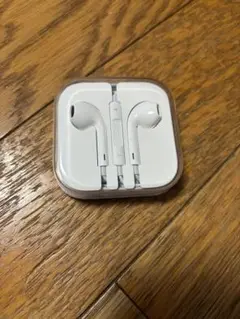 イヤホン　イヤホンジャック付き　iPhone