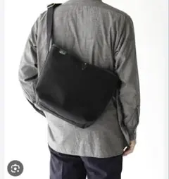 Item thumbnail for item 7187ecc9-1228-47a8-bd84-95d25774f44d