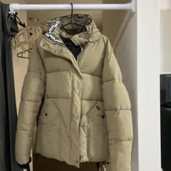 RVCA ベージュ ダウンジャケット