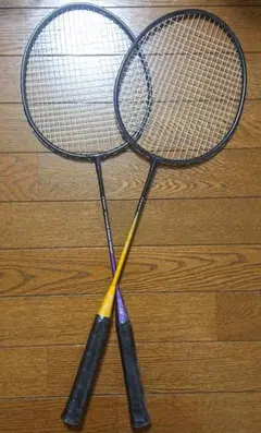 【さらに値下げ】バドミントンラケット 2本セット