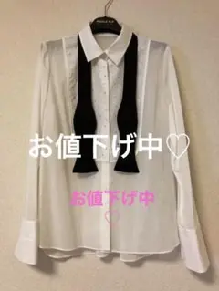 ランバンコレクションの白ブラウス