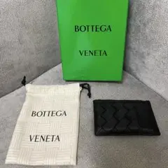 BOTTEGA VENETA 黒 イントレチャート フラグメントケース