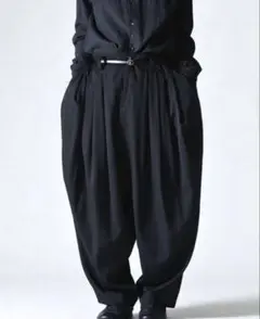 BISHOOL wool gabardine 10タックパンツ　ユニセックス