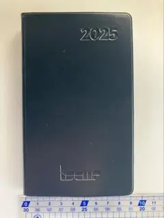 イスカル　2025年 スケジュール帳