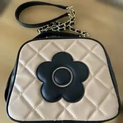 MARY QUANT キルティングショルダーバッグ
