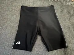 ☆新品☆ 未使用 adidas アディダス 水着 130センチ 黒