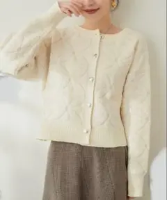 Item thumbnail for item 198b02a3-65f1-4c16-a8ba-b809cc50a53a