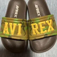 キッズAVIREX 迷彩柄 スライドサンダル