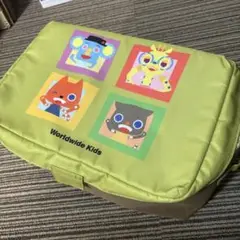 ワールドワイドキッズ　紹介特典　収納ケース