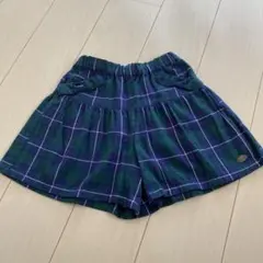 緑と紺のチェック柄ショートパンツ