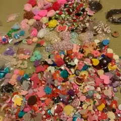 ヘアアクセサリーパーツセット 色々大量セット 3００個以上ランダム