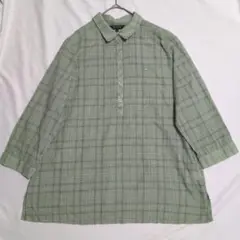 美品　DECOY 大きいサイズ　チェック柄ブラウス　緑　13号