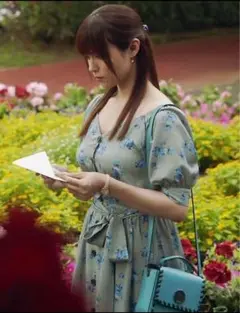 ECLIN*ピンドットフラワーワンピース 〈深田恭子さん着用〉