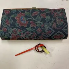 花柄ネイビー クラッチバッグとかんざさしセット