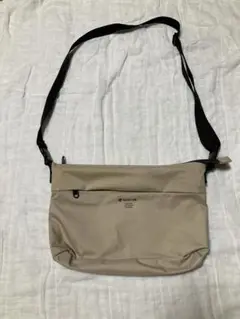 Item thumbnail for item c6c9124d-ef54-4331-aa2e-a5f7b8d7eabe