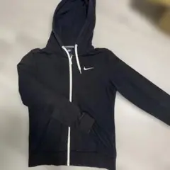 Nike ブラック パーカー L