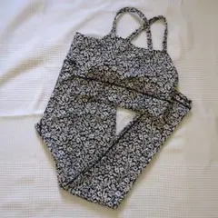 【極美品】emmi yoga セットアップ　サイズ0