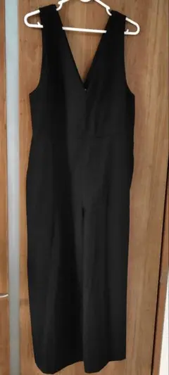 UNIQLO　Vネックサロペット　М