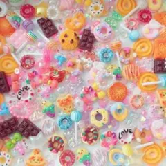 ネイルパーツまとめ売り　50個以上　ドーナツ　チョコレート　クッキー