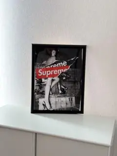 2025年最新】supreme kate ポスターの人気アイテム - メルカリ
