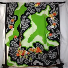 Item thumbnail for item 1ea36195-4cce-4b22-a154-8ad15c966136