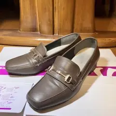靴　ブラウン　パンプス