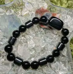 Item thumbnail for item 7ae4f9fc-6213-4555-bffe-ec402b8bca16