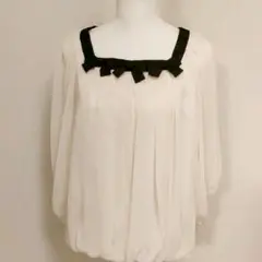 ★美品★ローズティアラ★ブラウス