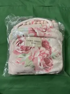 【新品未使用】LAURA ASHLEY 花柄バッグ付きひざ掛け ピオニー柄