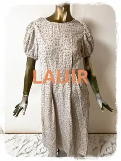 ☘️T17417☘️新品 LAUIR 小花柄 ロングワンピース M