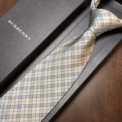 BURERRY バーバリーロンドン ネクタイ 水色ブルー ノバチェック