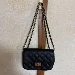 ブラックキルティングショルダーバッグ ノーブランド