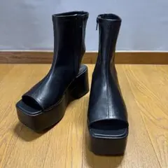 Item thumbnail for item 37984273-dceb-4b68-9569-4eaa75d0cb78