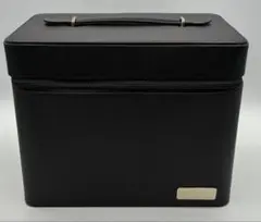 Item thumbnail for item 73748dcc-9919-4255-9333-40ce5eb8100d