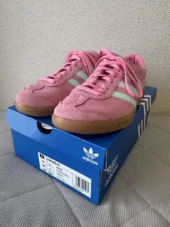 adidas humburg ピンク スエード スニーカー