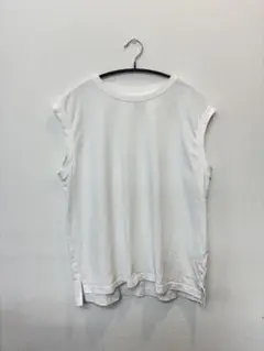 ホワイト ノースリーブ Tシャツ