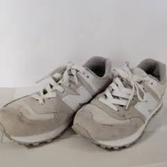 New Balance ベージュオフホワイト スニーカー574　24　us6