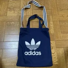 adidas ネイビー トートバッグ